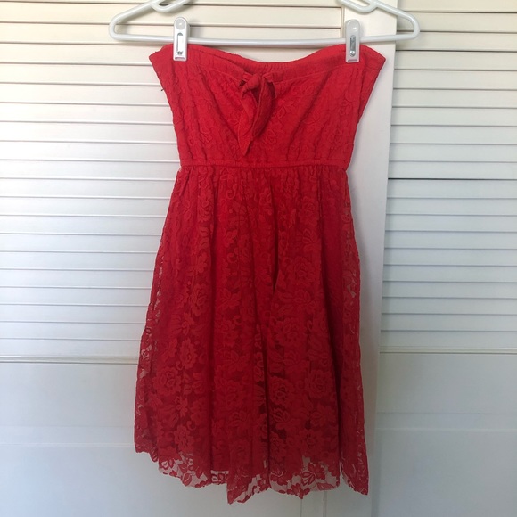Hollister Keyhole Back Dress - Picture 2 of 3